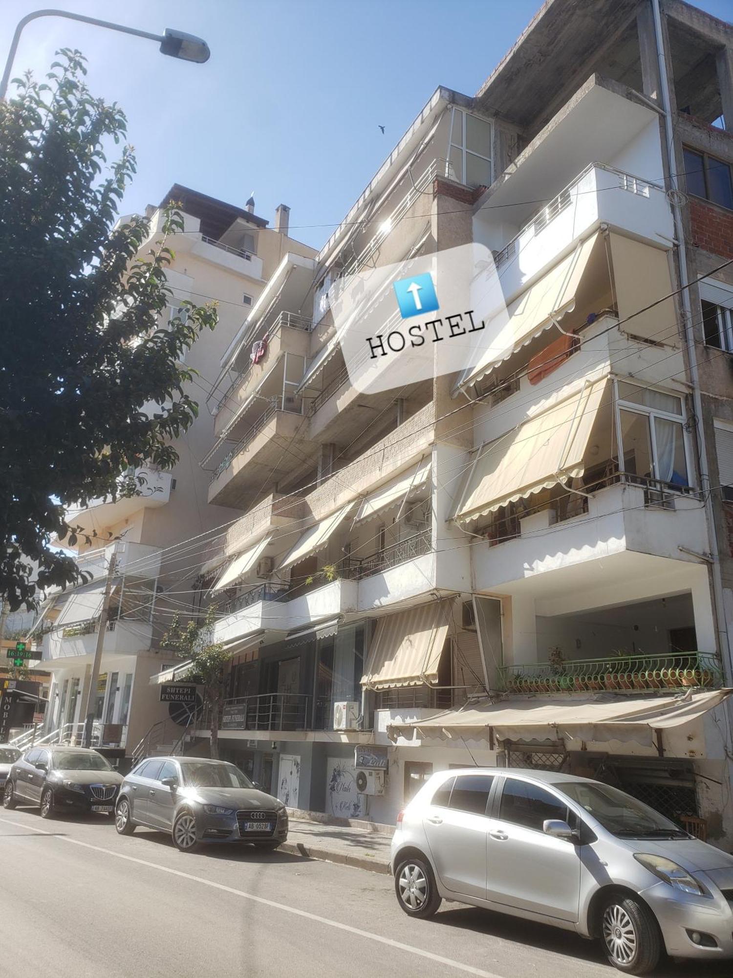 Mona'S Hostel Sarandë Exterior foto